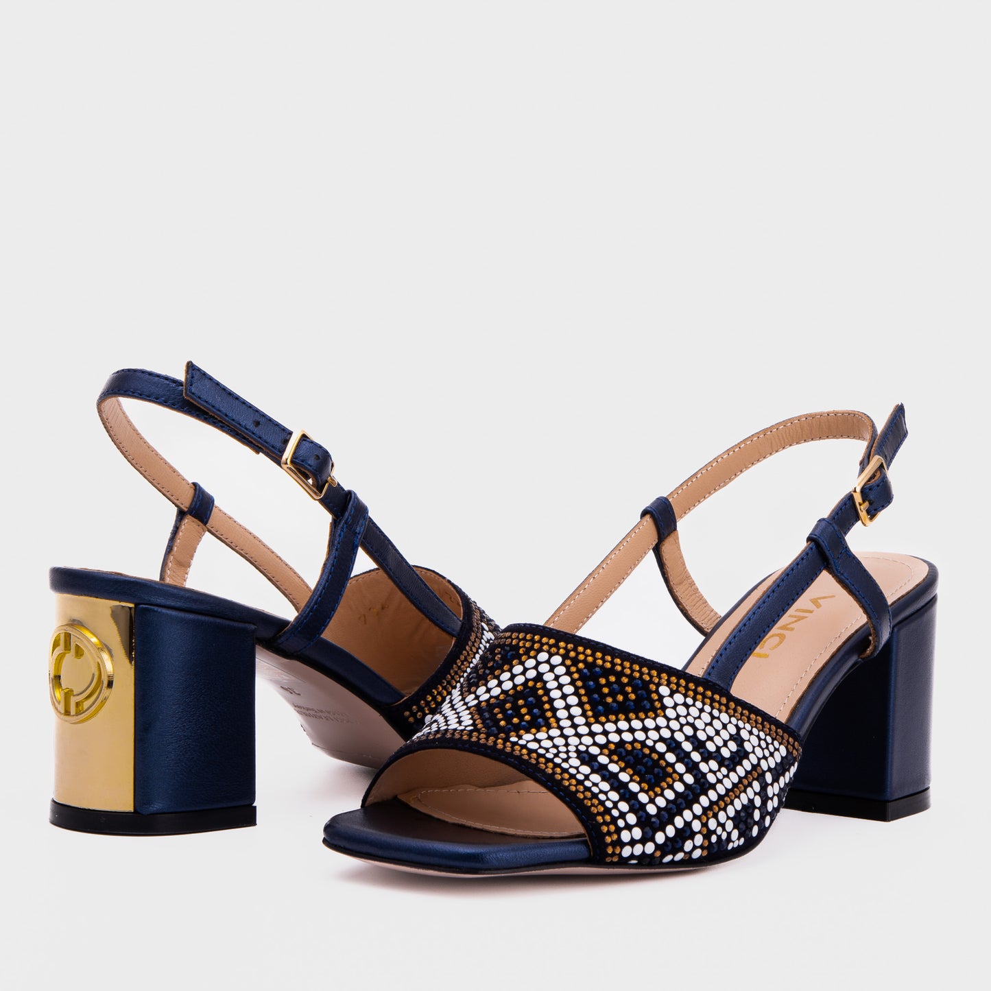 El zapato de mujer slingback de cuero azul marino Nampula