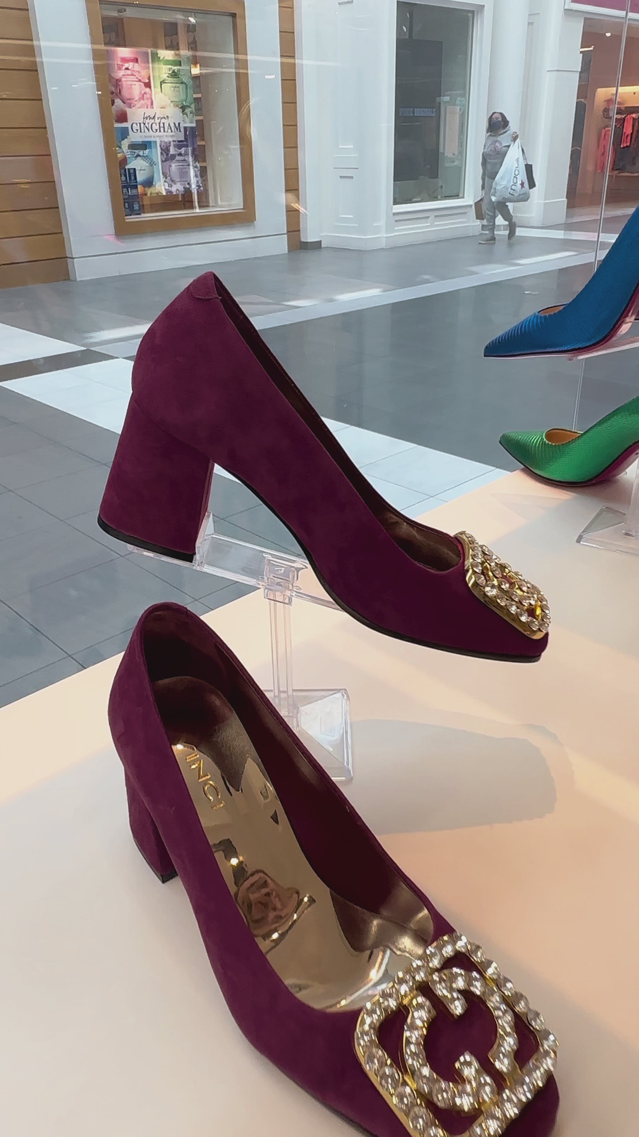 Burgundy block clearance heel pumps