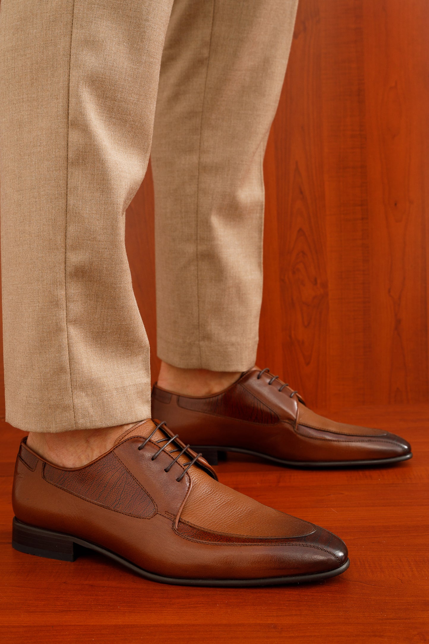 The Gardi Tan Leather Derby Men Shoe